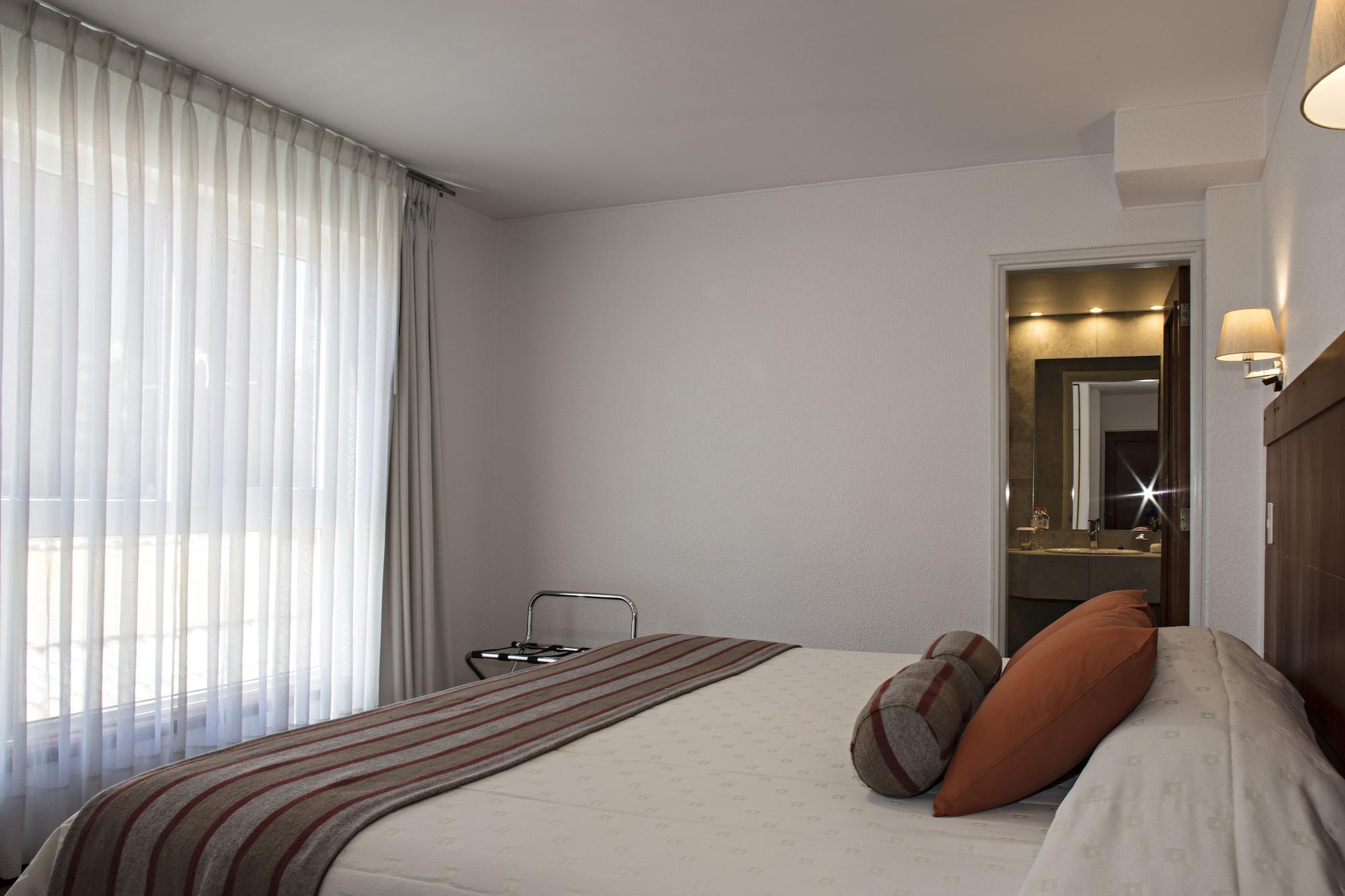 Hotel Camino Real Aparthotel, Downtown